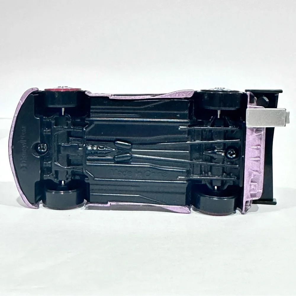 Disney Store Cars Boost Deluxe 1:43 Die-cast